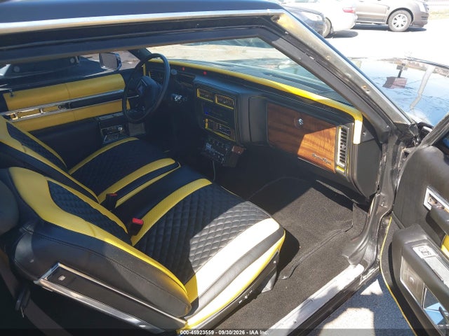1984 Cadillac Deville მანქანა იყიდება აუქციონზე, vin: 1G6AM478XE9061762, აუქციონის ნომერი: 45923559