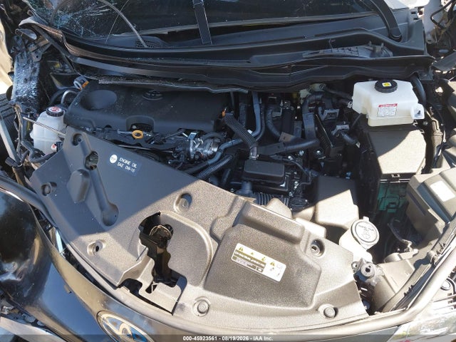 Toyota SIENNA XLE 2025 5TDYRKEC8SS243112 Image 10