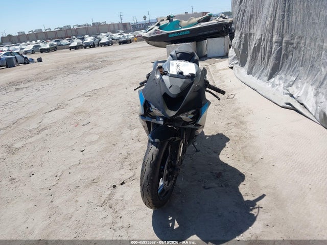 Продажа на аукционе авто 2025 Kawasaki Zx636 K, vin: JKBZXJJ11SA030126, номер лота: 45923567