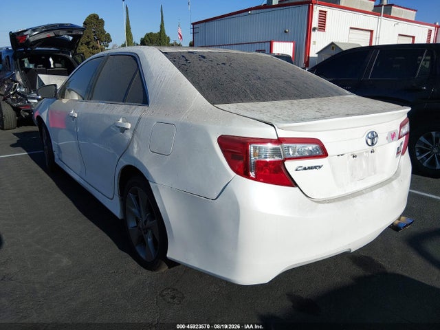 4T1BF1FK3EU410535 Toyota Camry Se Sport