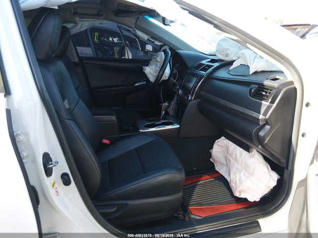 4T1BF1FK3EU410535 Toyota Camry Se Sport