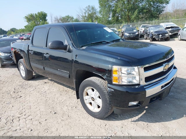 Продажа на аукционе авто 2011 Chevrolet Silverado 1500 Lt, vin: 3GCPKSE38BG233730, номер лота: 45923571