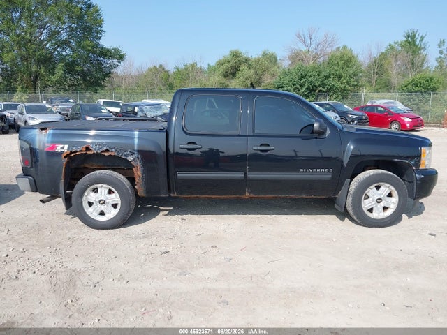 Продажа на аукционе авто 2011 Chevrolet Silverado 1500 Lt, vin: 3GCPKSE38BG233730, номер лота: 45923571