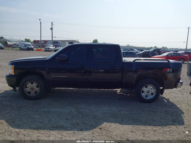 Продажа на аукционе авто 2011 Chevrolet Silverado 1500 Lt, vin: 3GCPKSE38BG233730, номер лота: 45923571