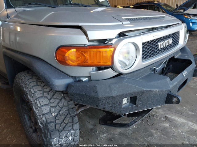 2007 Toyota Fj Cruiser მანქანა იყიდება აუქციონზე, vin: JTEBU11F570034866, აუქციონის ნომერი: 45923580