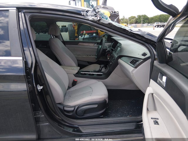Aukcja sprzedaży 2016 Hyundai Sonata Sport, vin: 5NPE34AF5GH350177, numer aukcji: 45923583