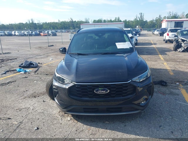 2025 Ford Escape St-line მანქანა იყიდება აუქციონზე, vin: 1FMCU0MN8SUA64186, აუქციონის ნომერი: 45923587