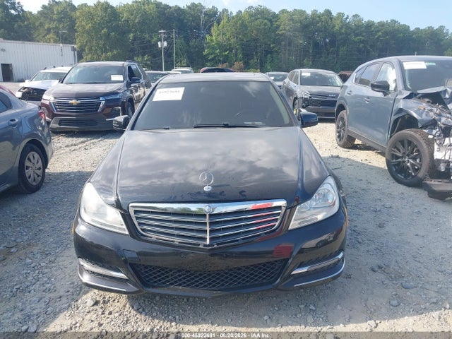 Продаж на аукціоні авто 2013 Mercedes-benz C 300 Luxury 4matic, vin: WDDGF8AB9DA821390, номер лоту: 45923681