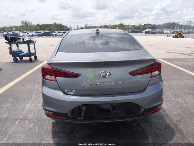 2019 Hyundai Elantra Value Edition მანქანა იყიდება აუქციონზე, vin: KMHD84LF2KU783217, აუქციონის ნომერი: 45923690