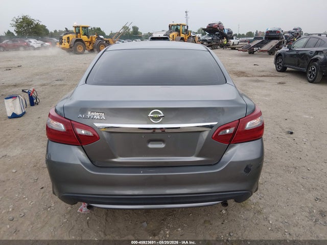 Nissan Altima 2.5 S 2018 1N4AL3AP5JC471785 Image 16