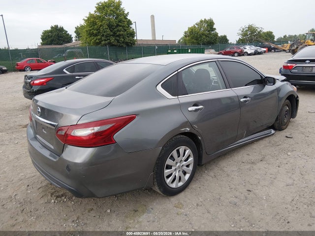 Nissan Altima 2.5 S 2018 1N4AL3AP5JC471785 Image 4
