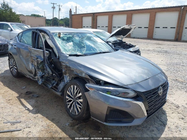 2023 Nissan Altima Sv Fwd მანქანა იყიდება აუქციონზე, vin: 1N4BL4DV2PN375694, აუქციონის ნომერი: 45923697