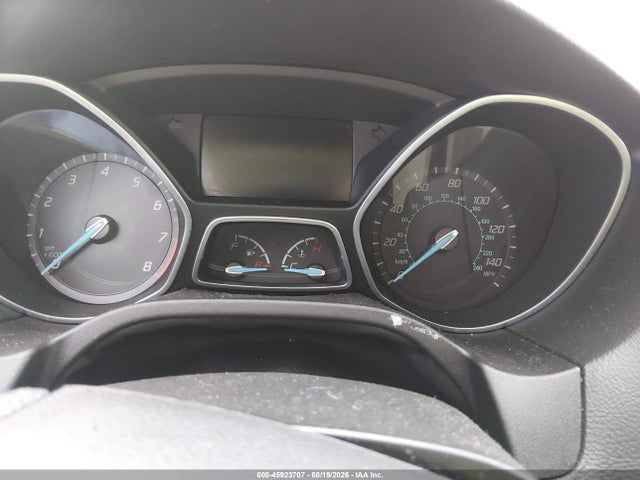 45923707 :رقم المزاد ، 1FADP3F25EL235223 vin ، 2014 Ford Focus Se مزاد بيع