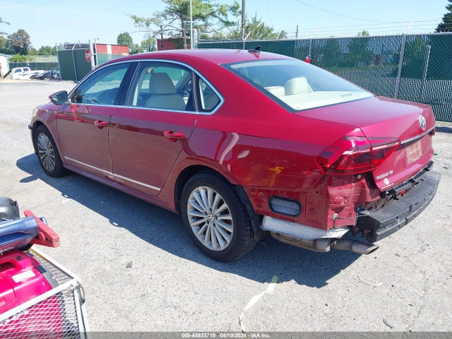 2017 Volkswagen Passat 1.8t Se მანქანა იყიდება აუქციონზე, vin: 1VWBT7A33HC020168, აუქციონის ნომერი: 45923710