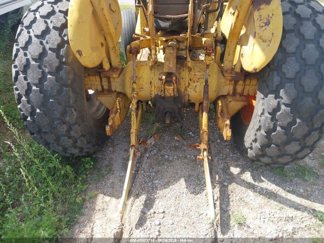 1975 Ford Tractor მანქანა იყიდება აუქციონზე, vin: CL0I593, აუქციონის ნომერი: 45923715