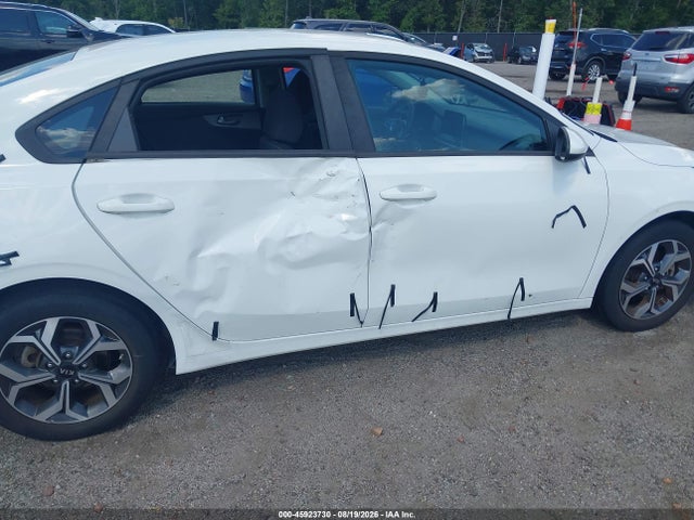 2019 Kia Forte Lxs მანქანა იყიდება აუქციონზე, vin: 3KPF24AD1KE042376, აუქციონის ნომერი: 45923730