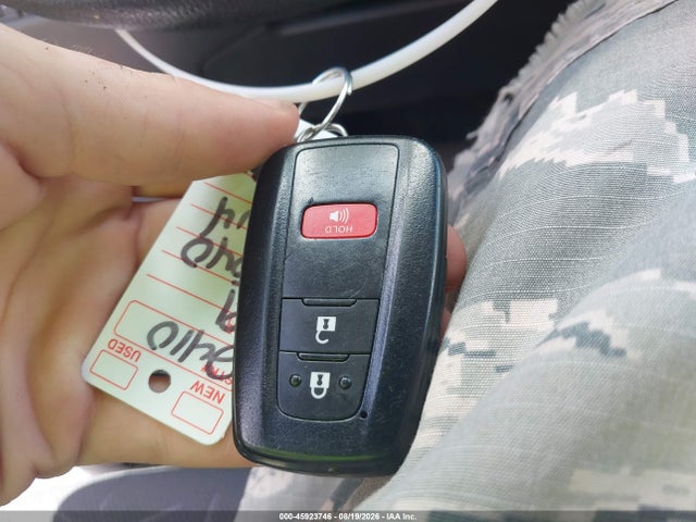 45923746 :رقم المزاد ، 2T3P1RFV2KC026327 vin ، 2019 Toyota Rav4 Xle مزاد بيع