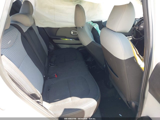 2015 Kia Soul + მანქანა იყიდება აუქციონზე, vin: KNDJP3A52F7759051, აუქციონის ნომერი: 45923766