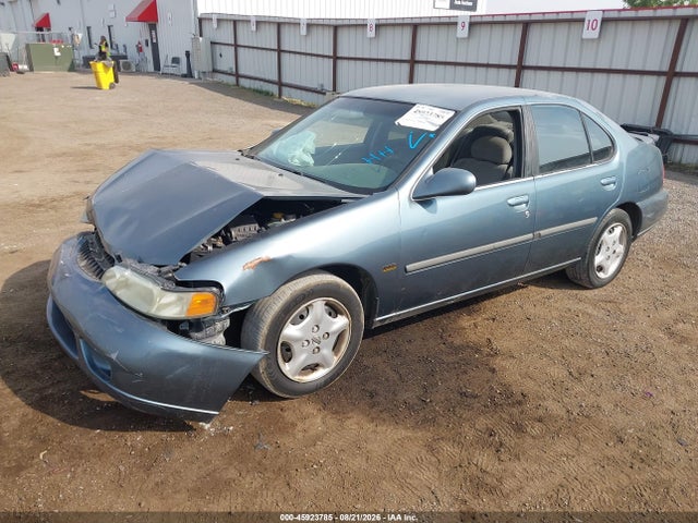 2001 Nissan Altima Gxe მანქანა იყიდება აუქციონზე, vin: 1N4DL01D61C218802, აუქციონის ნომერი: 45923785