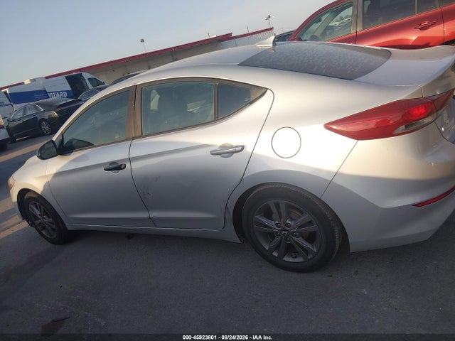 Aukcja sprzedaży 2017 Hyundai Elantra Se, vin: 5NPD84LF3HH123663, numer aukcji: 45923801