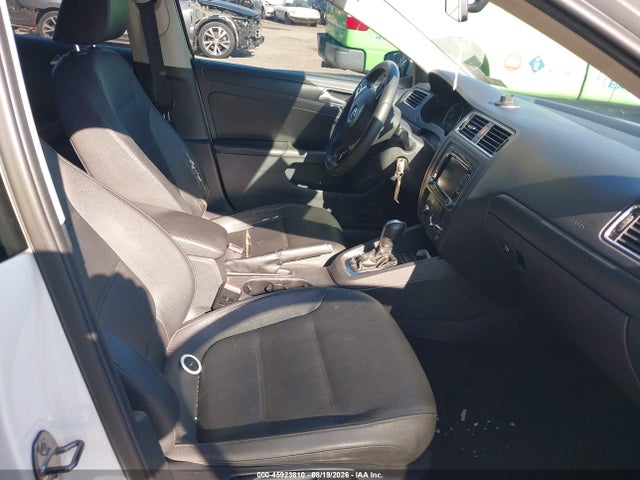 45923810 :رقم المزاد ، 3VWDP7AJ4CM357757 vin ، 2012 Volkswagen Jetta 2.5l Se مزاد بيع