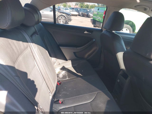 45923810 :رقم المزاد ، 3VWDP7AJ4CM357757 vin ، 2012 Volkswagen Jetta 2.5l Se مزاد بيع