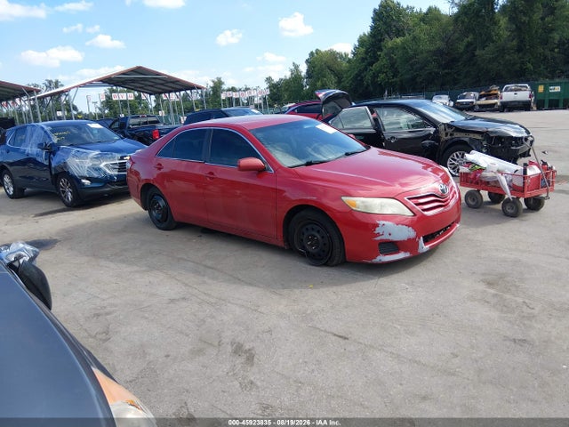 45923835 :رقم المزاد ، 4T1BF3EKXBU189136 vin ، 2011 Toyota Camry Le مزاد بيع