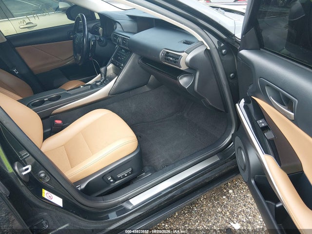 Aukcja sprzedaży 2017 Lexus Is 300, vin: JTHCM1D20H5019650, numer aukcji: 45923852