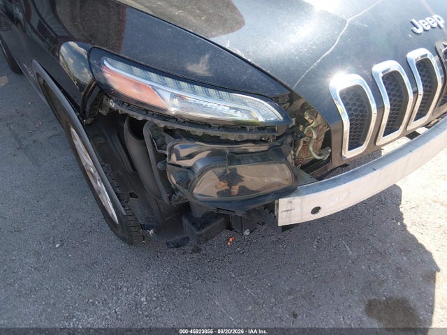 Продаж на аукціоні авто 2015 Jeep Cherokee Latitude, vin: 1C4PJMCS9FW653125, номер лоту: 45923855
