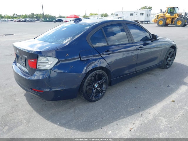 2013 Bmw 328i მანქანა იყიდება აუქციონზე, vin: WBA3A5G50DNP23104, აუქციონის ნომერი: 45923873