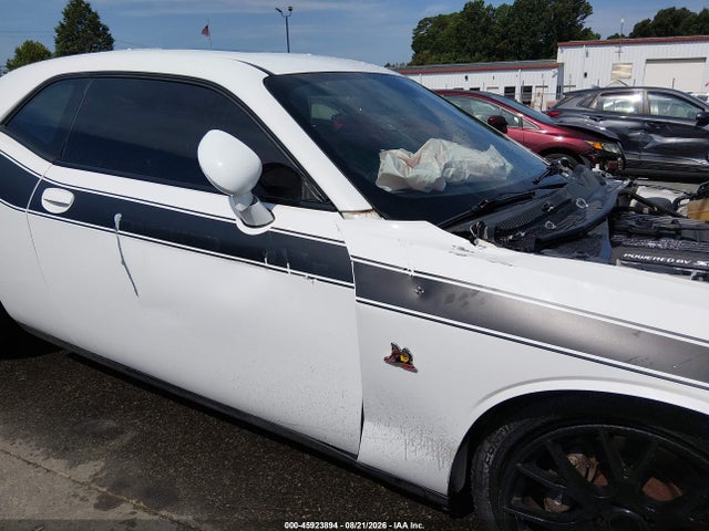 Продаж на аукціоні авто 2018 Dodge Challenger R/t Scat Pack, vin: 2C3CDZFJ7JH310749, номер лоту: 45923894