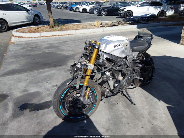 Auction sale of the 2025 Suzuki Gsx-r1000, vin: JS1DM11F0S7100084, lot number: 45923905