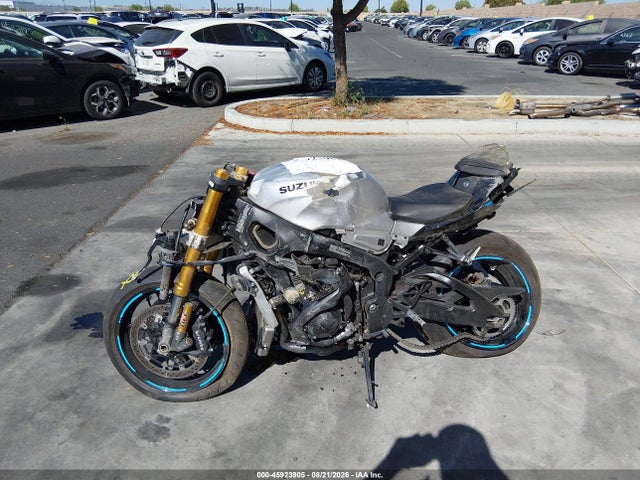 Auction sale of the 2025 Suzuki Gsx-r1000, vin: JS1DM11F0S7100084, lot number: 45923905