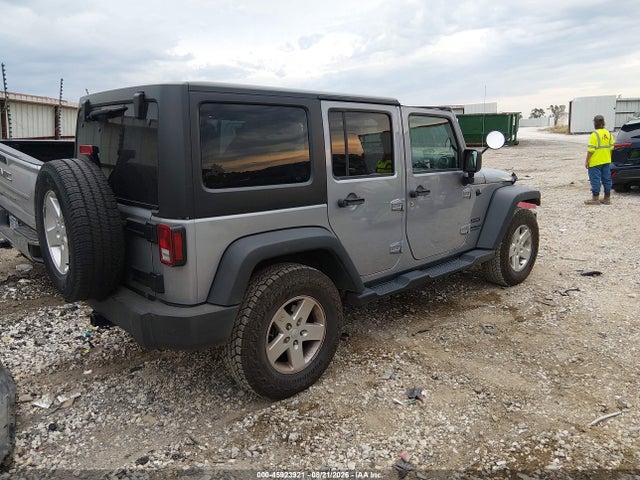 Auction sale of the 2016 Jeep Wrangler Unlimited Sport, vin: 1C4BJWDG9GL139892, lot number: 45923921