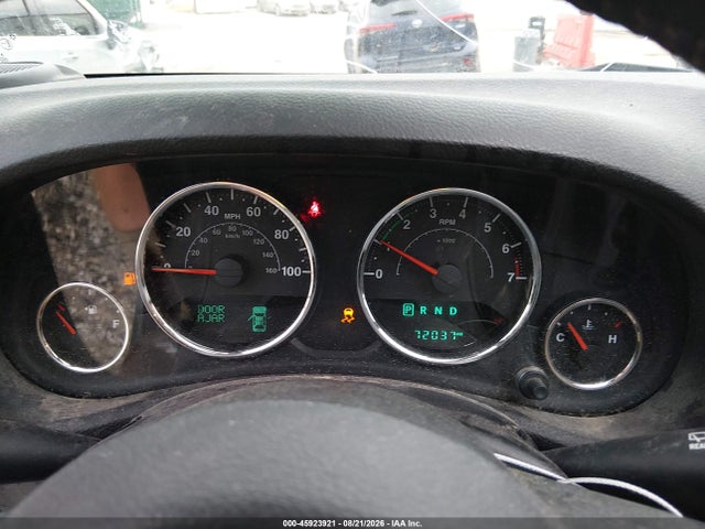Auction sale of the 2016 Jeep Wrangler Unlimited Sport, vin: 1C4BJWDG9GL139892, lot number: 45923921