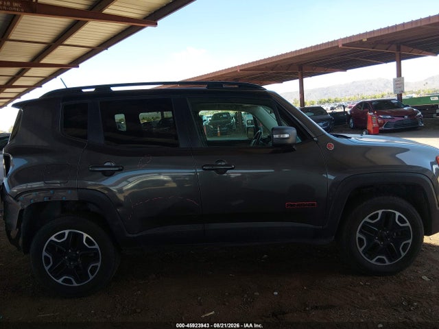 2016 Jeep Renegade Trailhawk მანქანა იყიდება აუქციონზე, vin: ZACCJBCT1GPD63634, აუქციონის ნომერი: 45923943