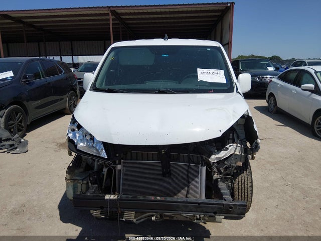 45923946 :رقم المزاد ، 3N6CM0KN5DK692486 vin ، 2013 Nissan Nv200 Sv مزاد بيع