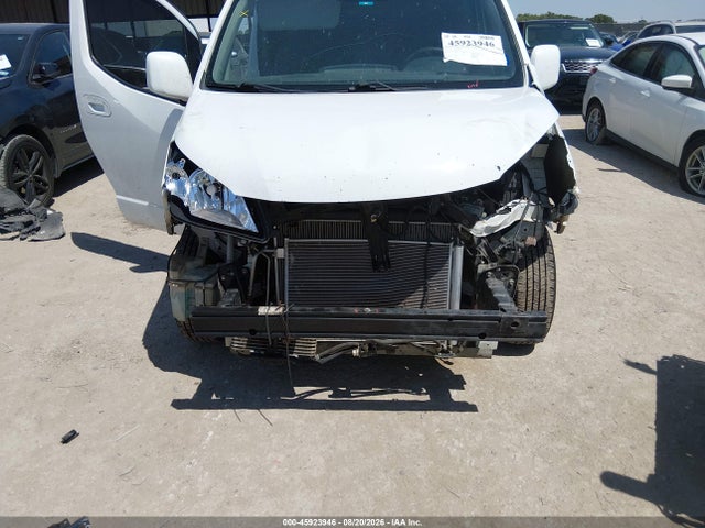 45923946 :رقم المزاد ، 3N6CM0KN5DK692486 vin ، 2013 Nissan Nv200 Sv مزاد بيع