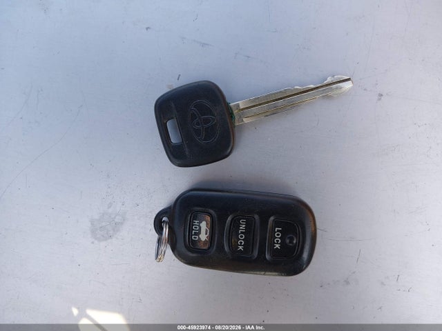 Продажа на аукционе авто 2005 Toyota Camry Le, vin: 4T1BE32K45U509949, номер лота: 45923974