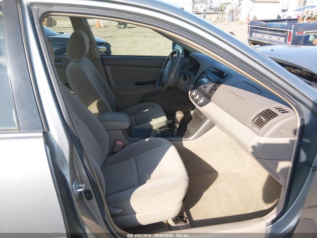Продажа на аукционе авто 2005 Toyota Camry Le, vin: 4T1BE32K45U509949, номер лота: 45923974