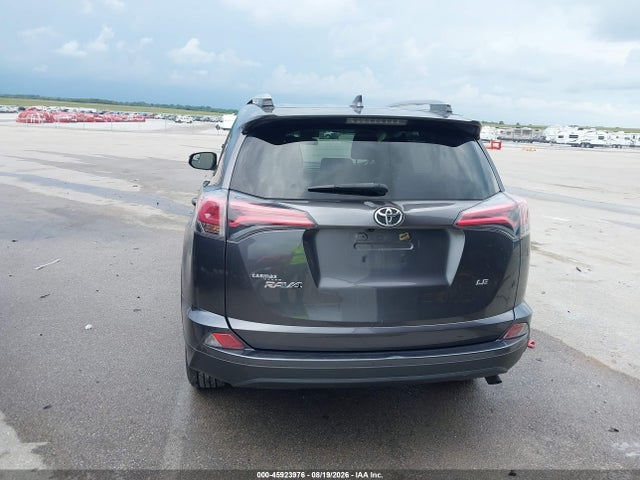 Продажа на аукционе авто 2017 Toyota Rav4 Le, vin: JTMZFREV7HJ701252, номер лота: 45923976