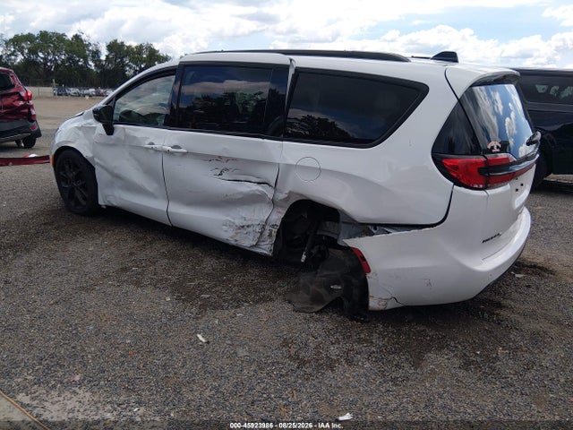 Продаж на аукціоні авто 2025 Chrysler Pacifica Limited, vin: 2C4RC1GGXSR524756, номер лоту: 45923986