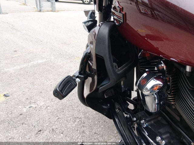 Harley-Davidson Flhtkse Cvo Limited 2018 1HD1TEH10JB950918 Image 16