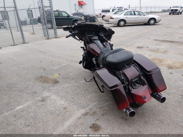 Harley-Davidson Flhtkse Cvo Limited 2018 1HD1TEH10JB950918 Image 3