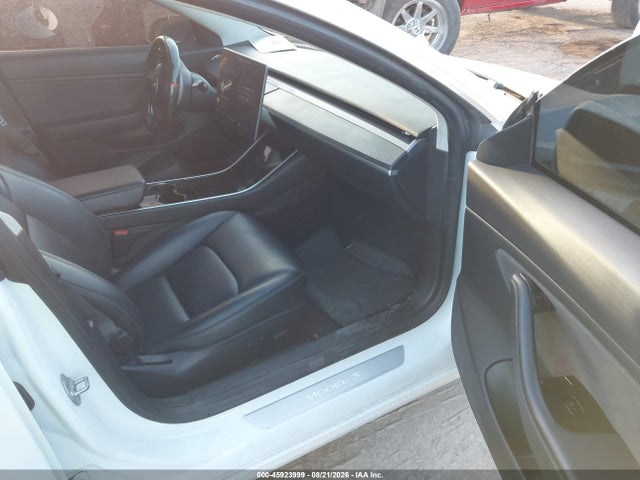 Продаж на аукціоні авто 2018 Tesla Model 3 Long Range/mid Range, vin: 5YJ3E1EA8JF035345, номер лоту: 45923999