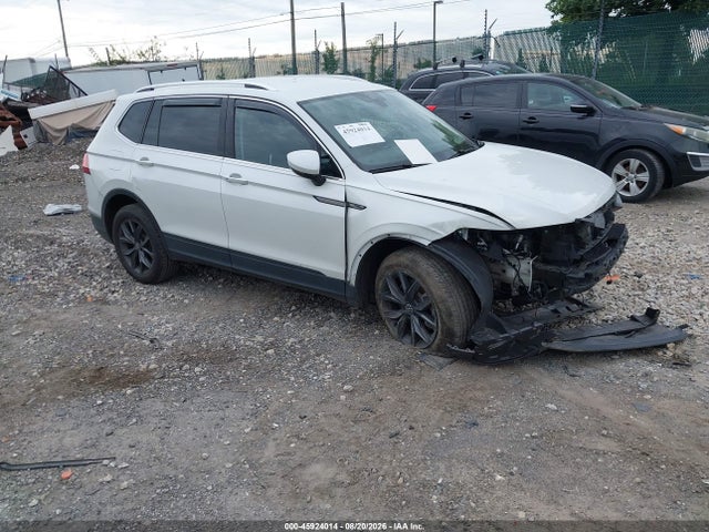 2023 Volkswagen Tiguan 2.0t Se მანქანა იყიდება აუქციონზე, vin: 3VV2B7AX8PM090806, აუქციონის ნომერი: 45924014