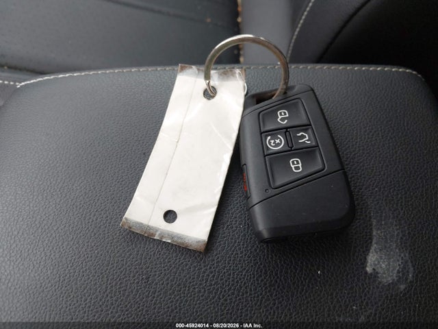 2023 Volkswagen Tiguan 2.0t Se მანქანა იყიდება აუქციონზე, vin: 3VV2B7AX8PM090806, აუქციონის ნომერი: 45924014