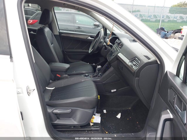 2023 Volkswagen Tiguan 2.0t Se მანქანა იყიდება აუქციონზე, vin: 3VV2B7AX8PM090806, აუქციონის ნომერი: 45924014