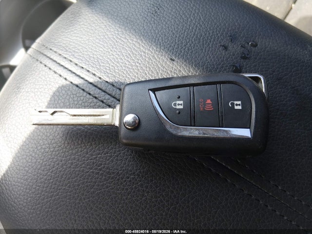 Продаж на аукціоні авто 2021 Toyota Rav4 Le, vin: 2T3H1RFV6MC133257, номер лоту: 45924016