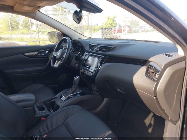 2021 Nissan Rogue Sport Sl Awd Xtronic Cvt მანქანა იყიდება აუქციონზე, vin: JN1BJ1CW1MW453397, აუქციონის ნომერი: 45924027